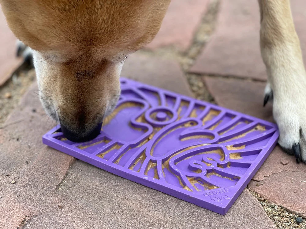 Groovy "Love" Enrichment Mat for Dogs