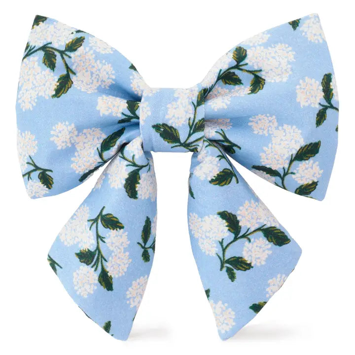 Hydrangea Dog Bow